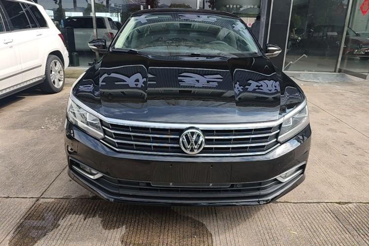 Used Volkswagen Passat 2017 280TSI DSG Luxury Edition Front