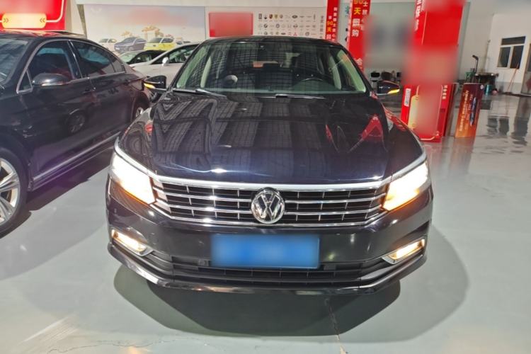 Used Volkswagen Passat 2017 280TSI DSG Luxury Edition Front