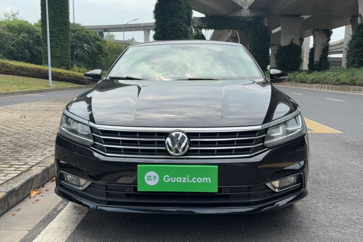 Used Volkswagen Passat 2017 330TSI DSG Luxury Edition Front