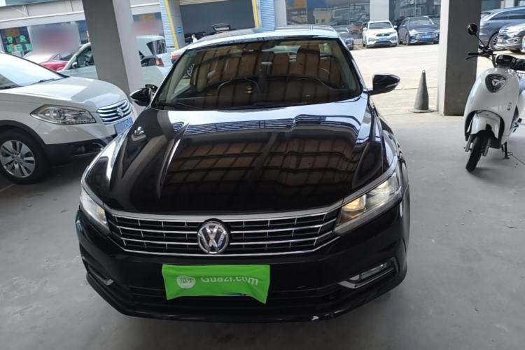 Used Volkswagen Passat 2017 330TSI DSG Luxury Edition Front