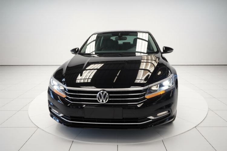 Used Volkswagen Passat 2017 330TSI DSG Luxury Edition Front