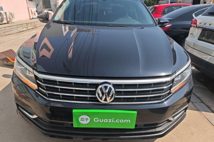 Used Volkswagen Passat 2017 330TSI DSG Luxury Edition Front