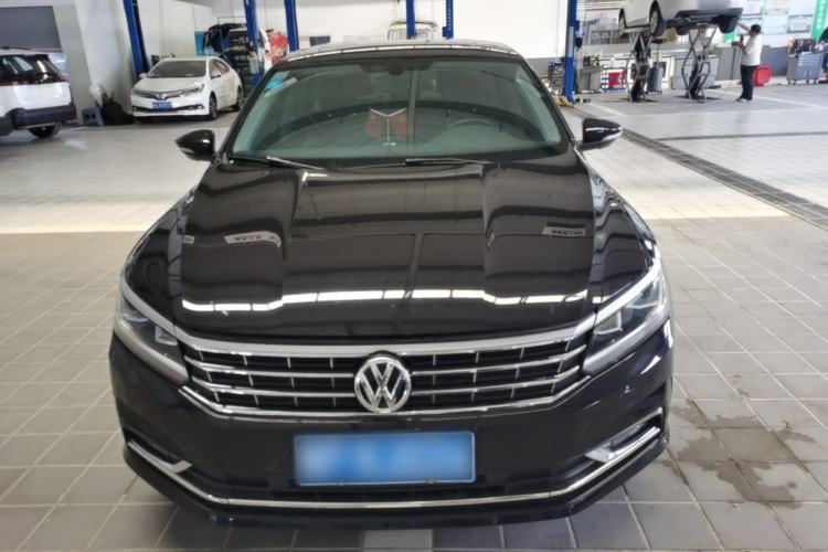 Used Volkswagen Passat 2017 330TSI DSG Luxury Edition Front