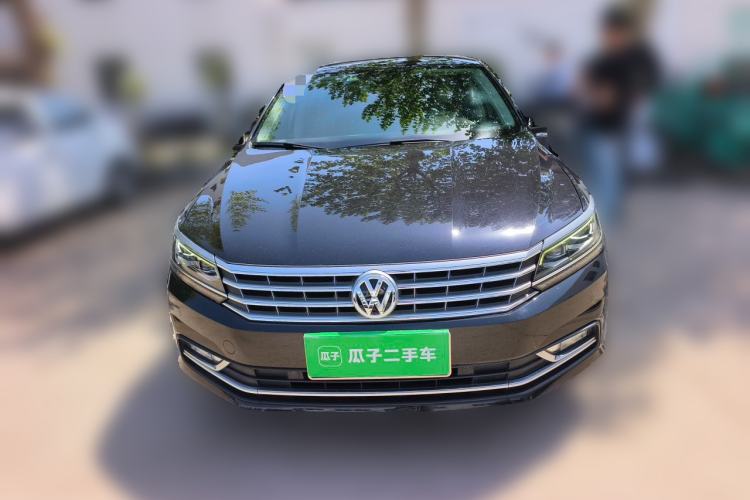 Used Volkswagen Passat 2017 330TSI DSG Luxury Edition Front