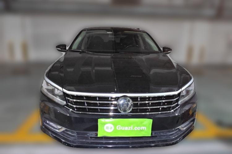 Used Volkswagen Passat 2017 330TSI DSG Luxury Edition Front