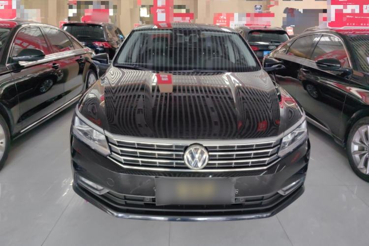 Used Volkswagen Passat 2017 330TSI DSG Luxury Edition Front