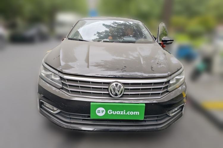 Used Volkswagen Passat 2017 330TSI DSG Luxury Edition Front