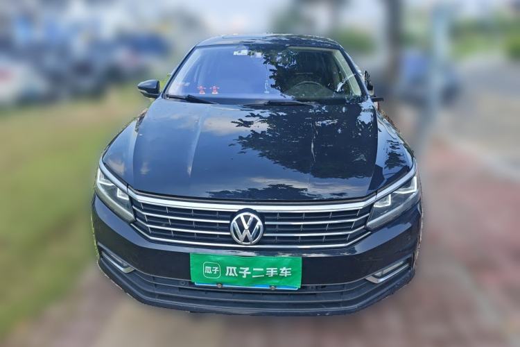 Used Volkswagen Passat 2017 330TSI DSG Luxury Edition Front