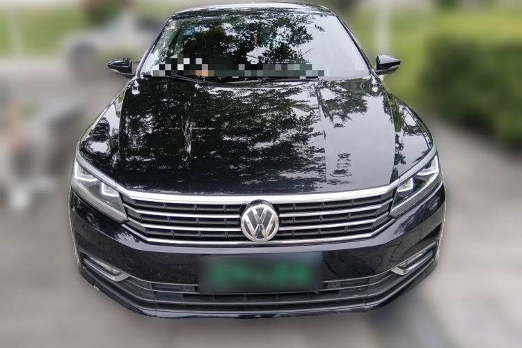 Used Volkswagen Passat 2017 330TSI DSG Luxury Edition Front