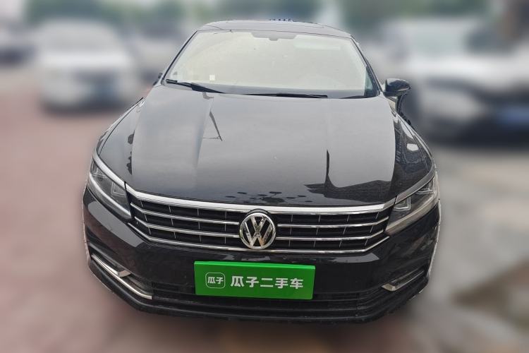 Used Volkswagen Passat 2017 330TSI DSG Luxury Edition Front