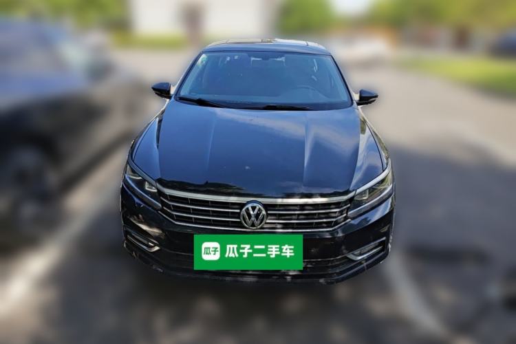 Used Volkswagen Passat 2017 330TSI DSG Luxury Edition Front