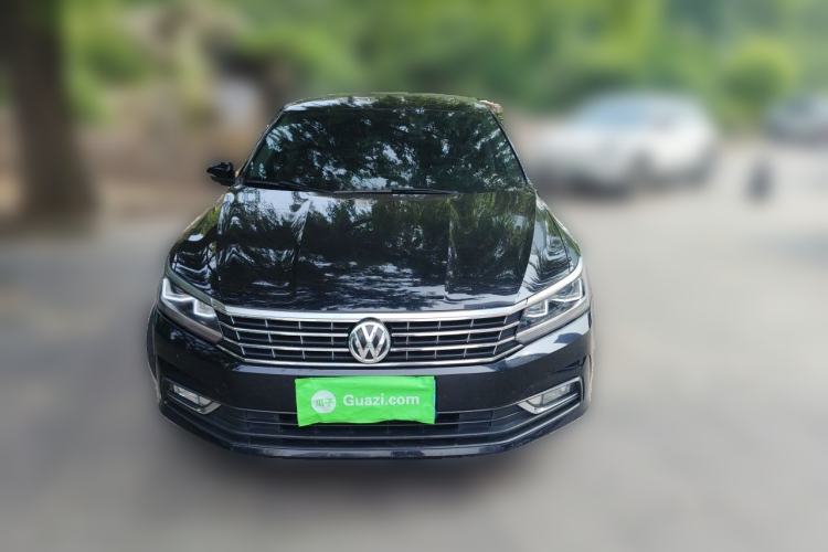 Used Volkswagen Passat 2017 330TSI DSG Luxury Edition Front