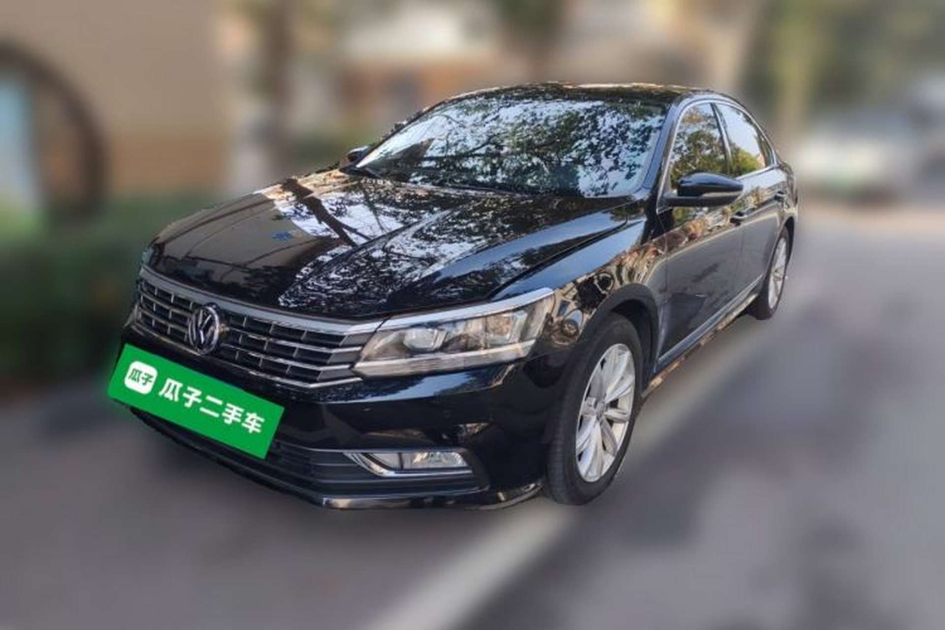 Used Volkswagen Passat 2017 330TSI DSG Luxury Edition Front Left 45 Deg