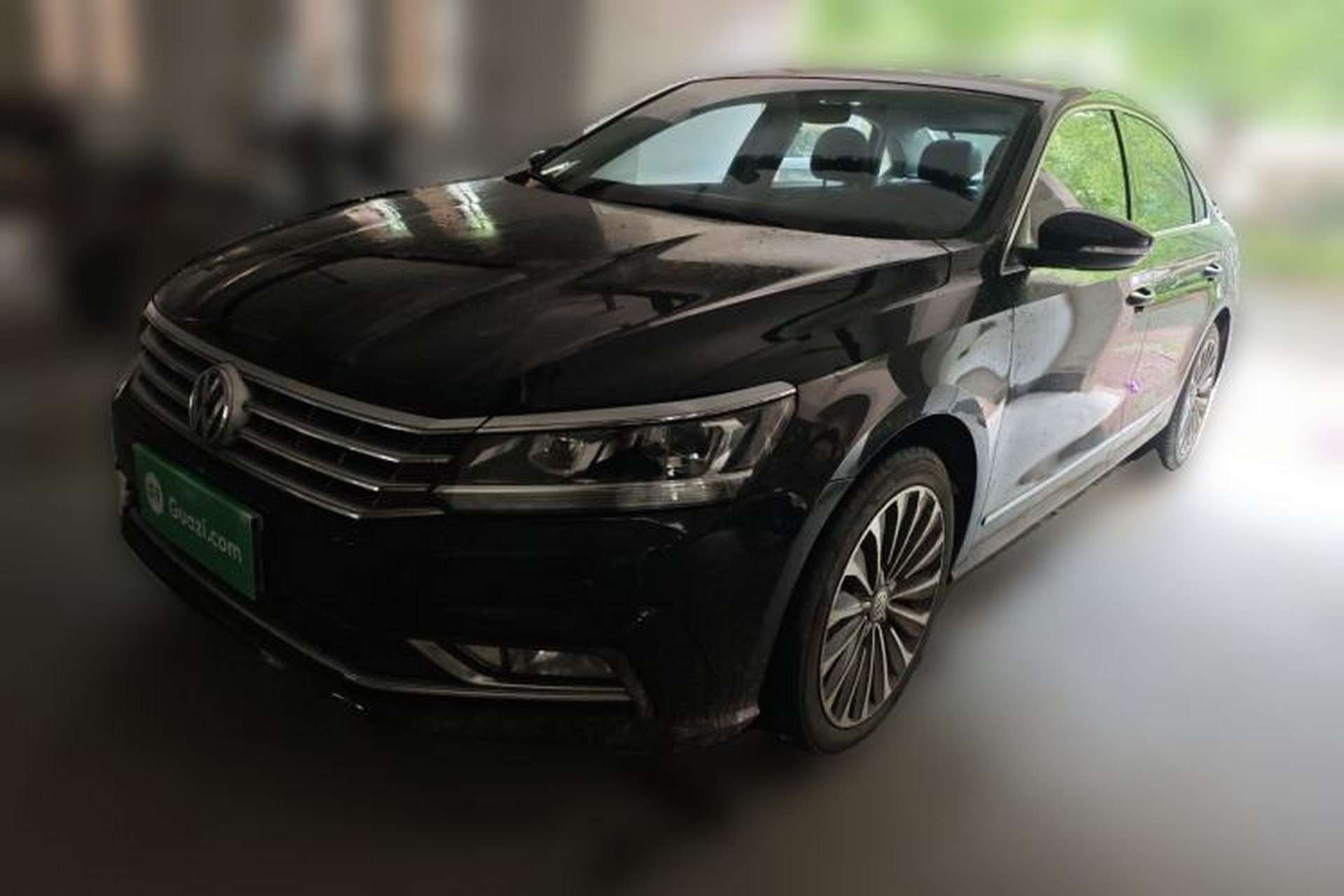 Used Volkswagen Passat 2017 330TSI DSG Luxury Edition Front Left 45 Deg