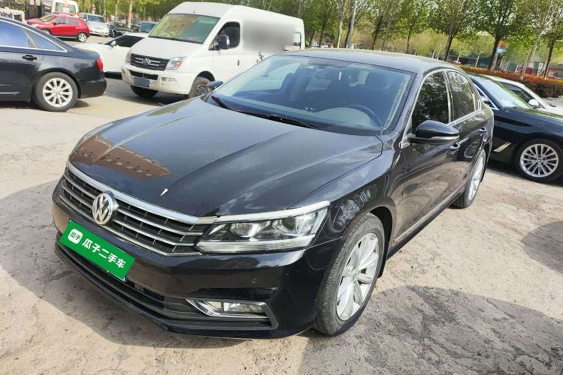 Used Volkswagen Passat 2017 280TSI DSG Luxury Edition Front Left 45 Deg