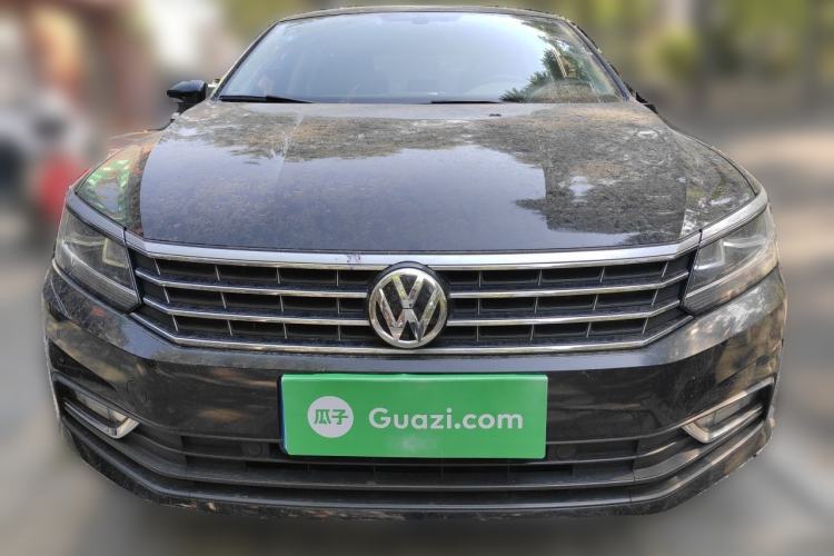 Used Volkswagen Passat 2017 330TSI DSG Luxury Edition Front