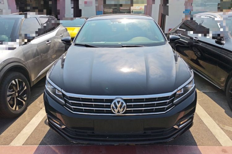 Used Volkswagen Passat 2017 330TSI DSG Luxury Edition Front