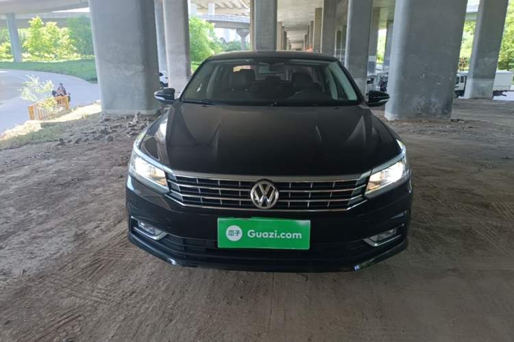 Used Volkswagen Passat 2017 330TSI DSG Luxury Edition Front