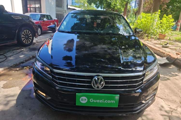 Used Volkswagen Passat 2017 330TSI DSG Luxury Edition Front
