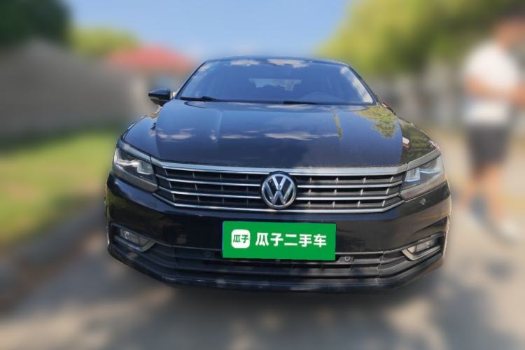 Used Volkswagen Passat 2017 330TSI DSG Luxury Edition Front
