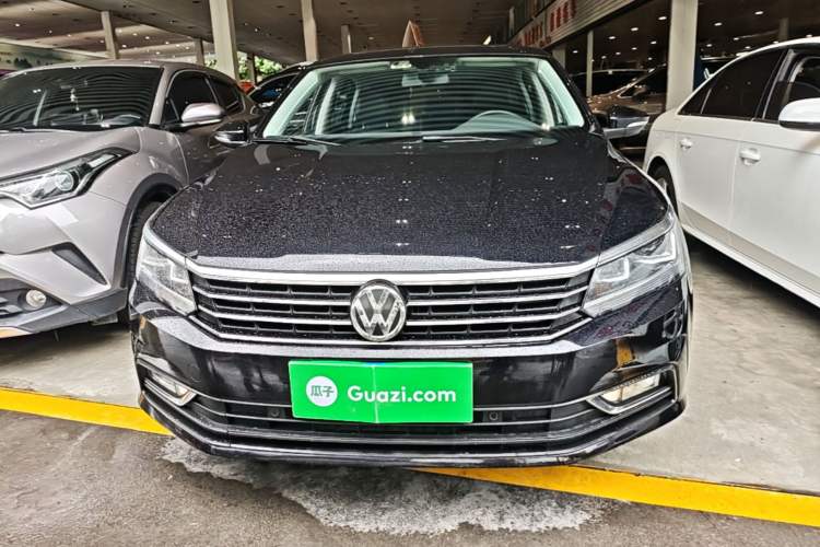 Used Volkswagen Passat 2017 280TSI DSG Luxury Edition Front
