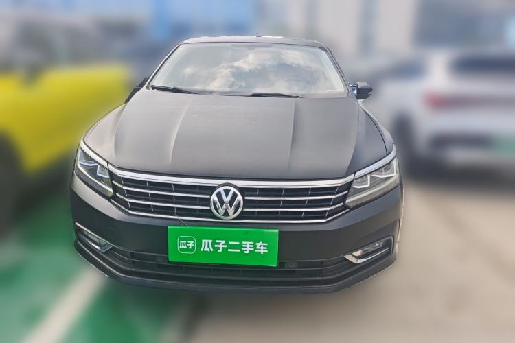 Used Volkswagen Passat 2017 330TSI DSG Luxury Edition Front