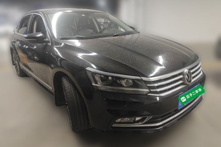 Used Volkswagen Passat 2017 330TSI DSG Prestige Edition Front Right 45 Deg