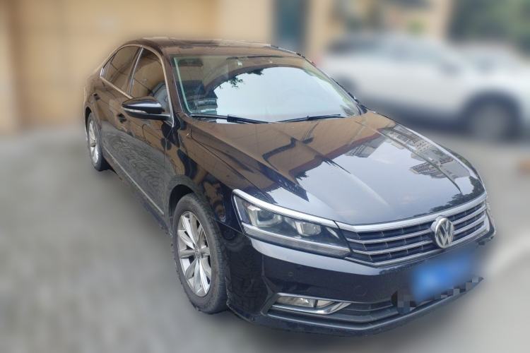 Used Volkswagen Passat 2017 330TSI DSG Prestige Edition Front Right 45 Deg