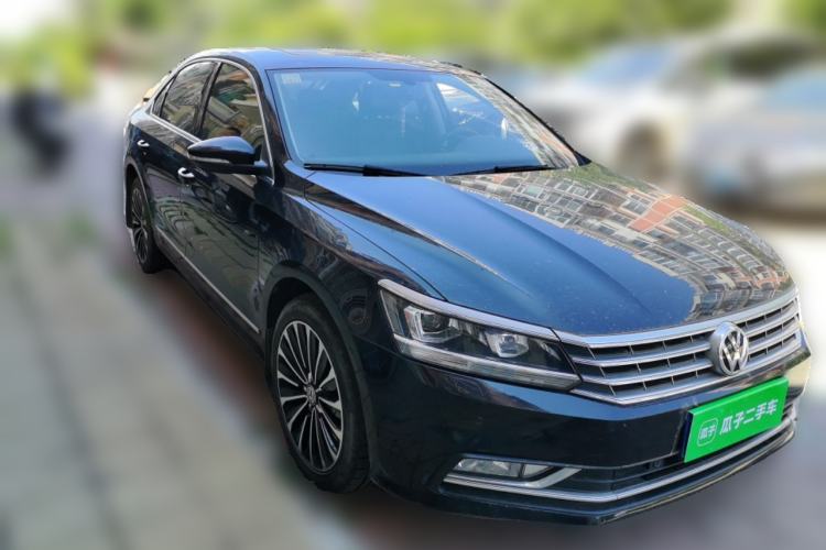 Used Volkswagen Passat 2017 330TSI DSG Prestige Edition Front Right 45 Deg