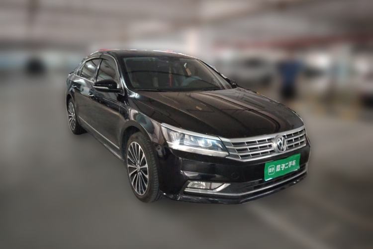 Used Volkswagen Passat 2017 330TSI DSG Prestige Edition Front Right 45 Deg