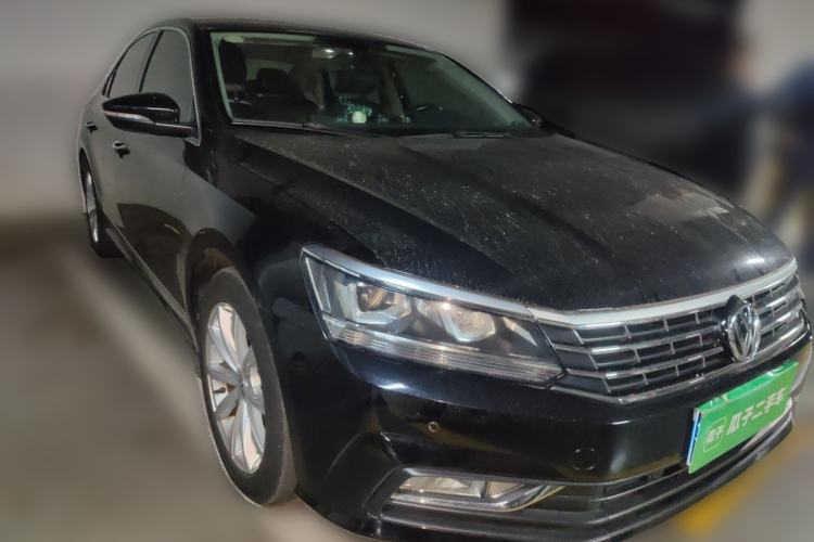 Used Volkswagen Passat 2017 330TSI DSG Prestige Edition Front Right 45 Deg