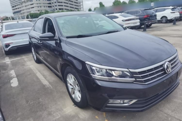 Used Volkswagen Passat 2017 1.8TSI DSG Government Procurement Version (CEA Engine) Front Right 45 Deg