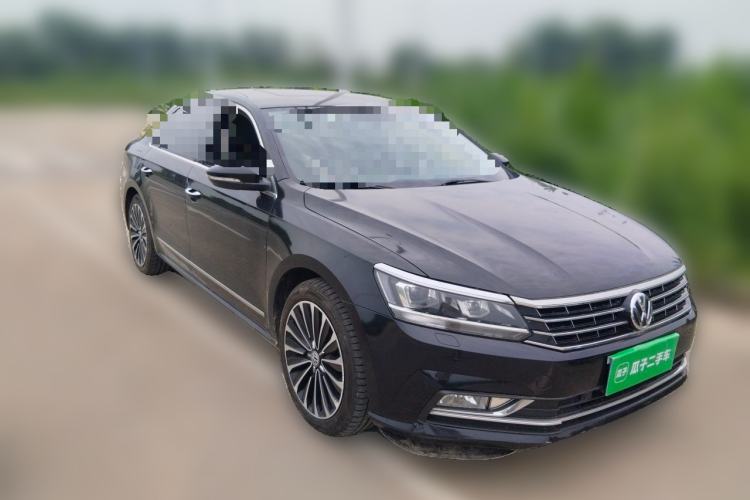 Used Volkswagen Passat 2017 330TSI DSG Prestige Edition Front Right 45 Deg