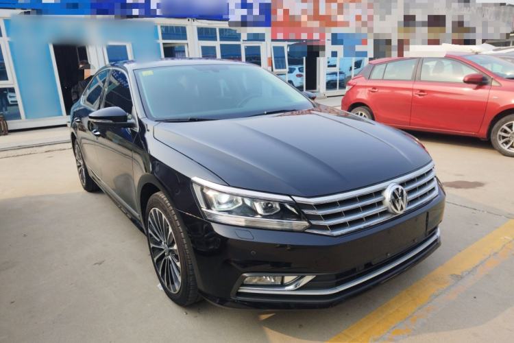 Used Volkswagen Passat 2017 330TSI DSG Prestige Edition Front Right 45 Deg