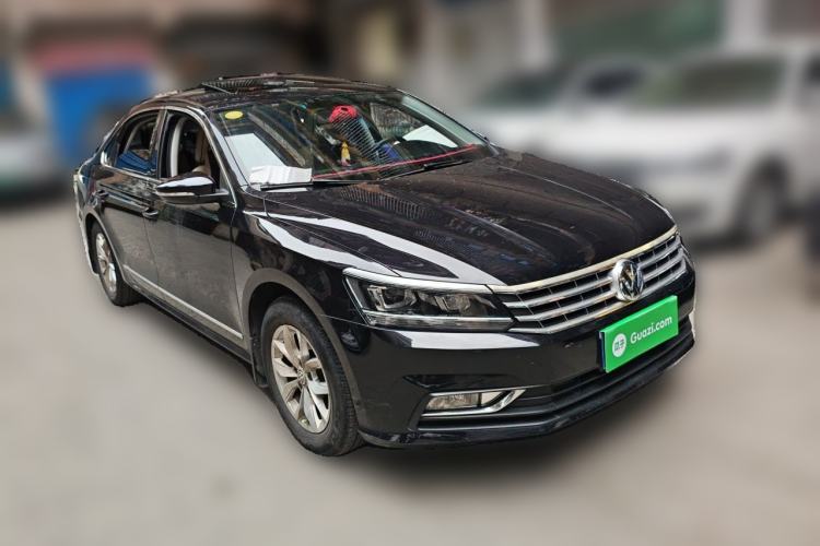 Used Volkswagen Passat  Front Right 45 Deg