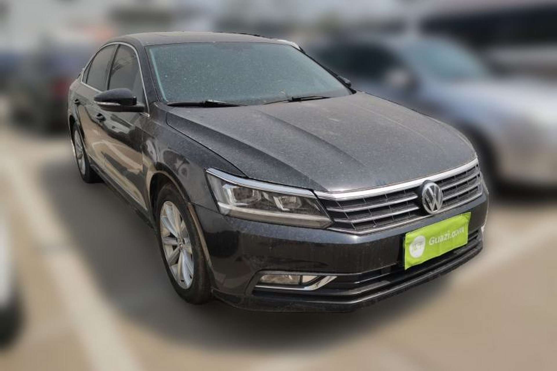 Used Volkswagen Passat 2017 330TSI DSG Luxury Edition Front Right 45 Deg