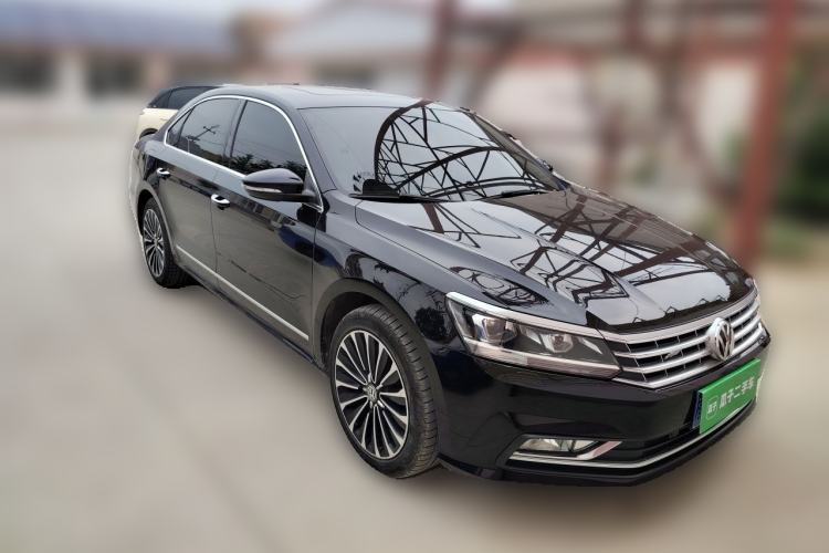 Used Volkswagen Passat 2017 330TSI DSG Prestige Edition Front Right 45 Deg