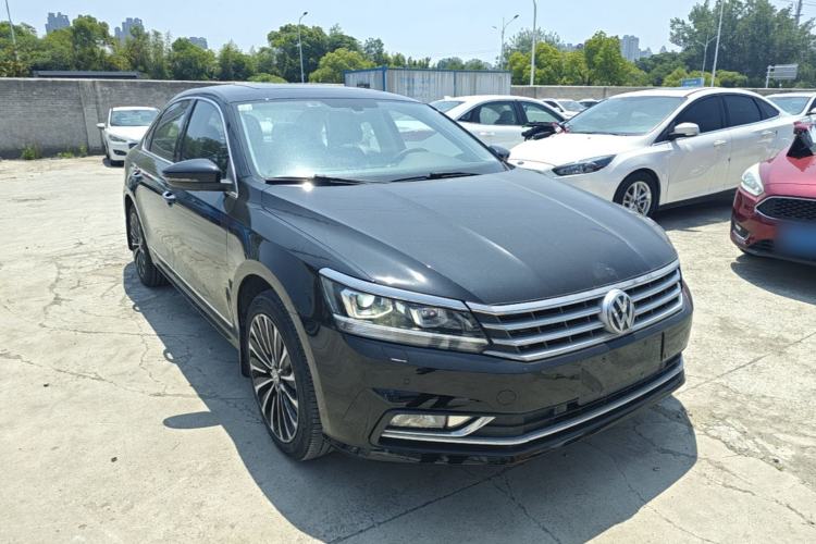 Used Volkswagen Passat 2017 330TSI DSG Prestige Edition Front Right 45 Deg