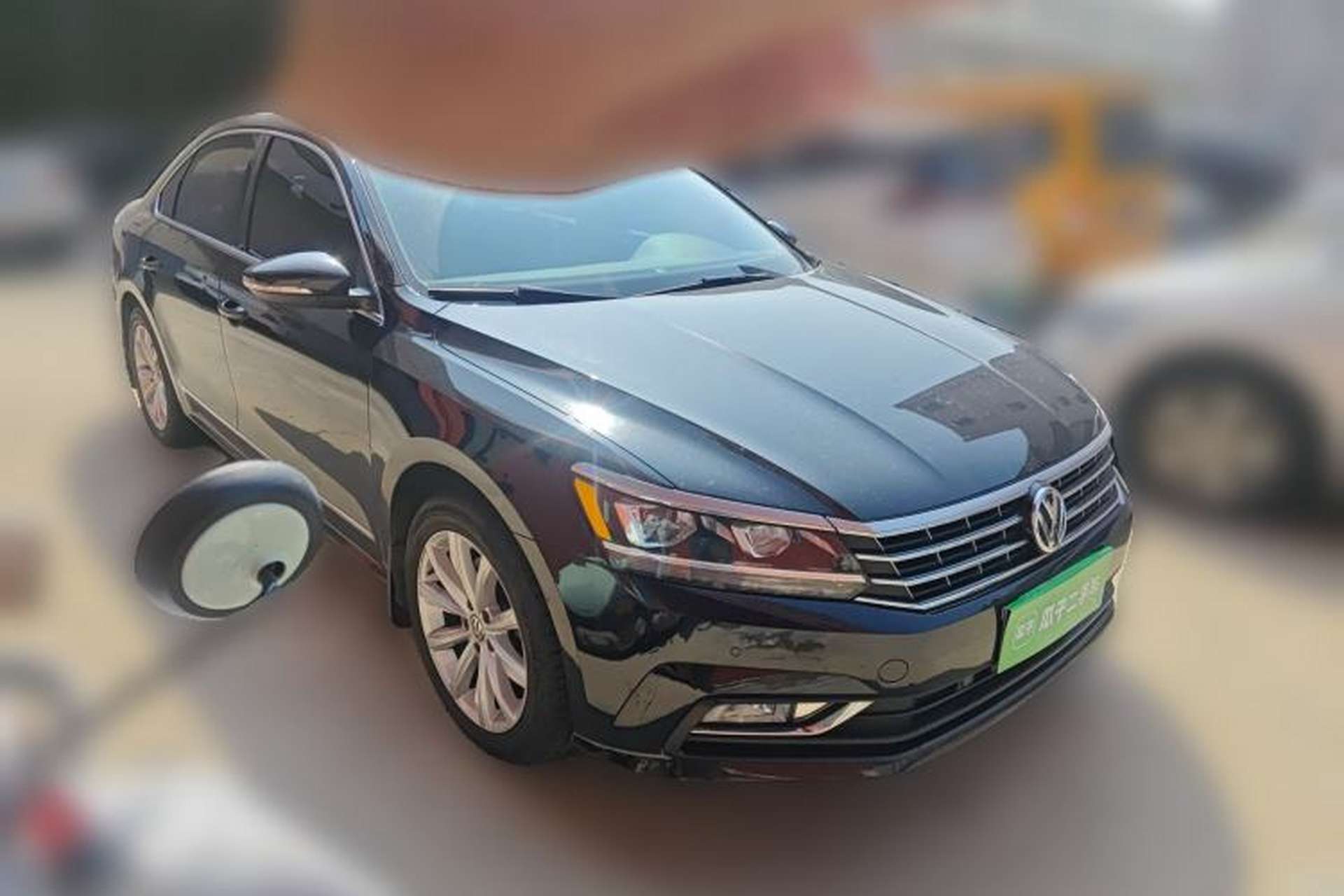 Used Volkswagen Passat 2017 330TSI DSG Luxury Edition Front Right 45 Deg