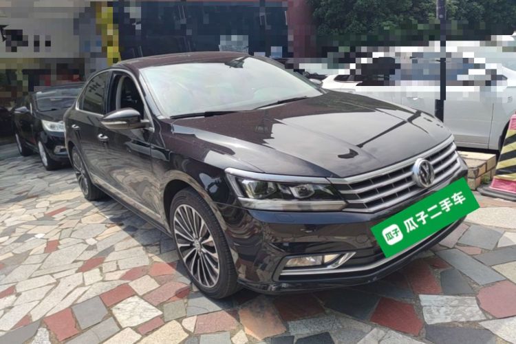 Used Volkswagen Passat 2017 330TSI DSG Prestige Edition Front Right 45 Deg