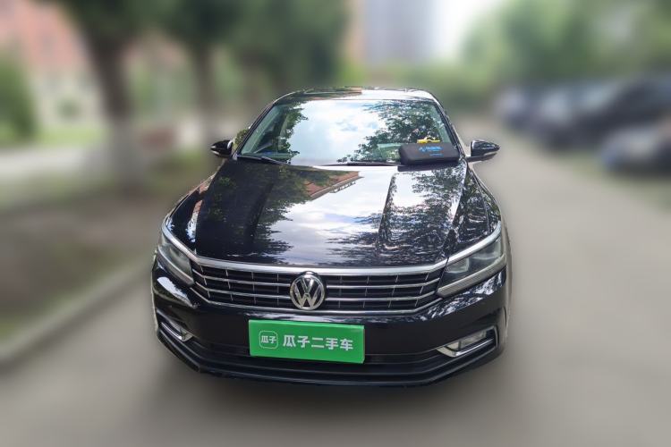 Used Volkswagen Passat 2017 330TSI DSG Luxury Edition Front