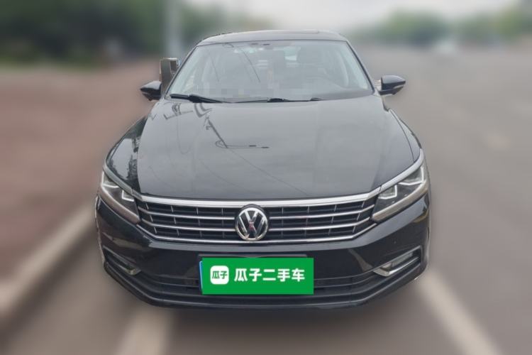 Used Volkswagen Passat 2017 330TSI DSG Luxury Edition Front