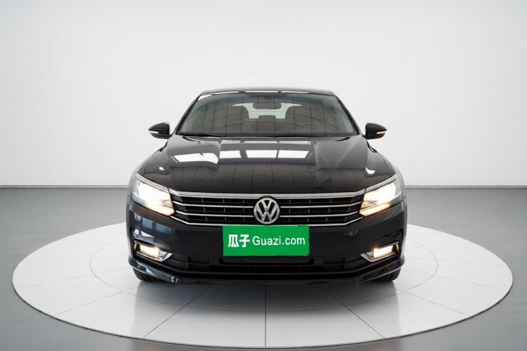 Used Volkswagen Passat 2017 330TSI DSG Luxury Edition Front