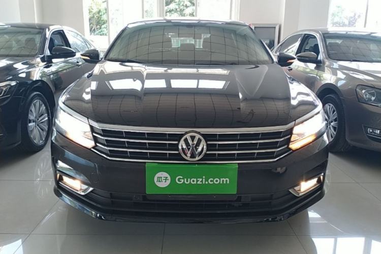 Used Volkswagen Passat 2017 330TSI DSG Luxury Edition Front