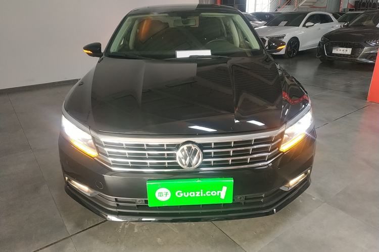 Used Volkswagen Passat 2017 330TSI DSG Luxury Edition Front