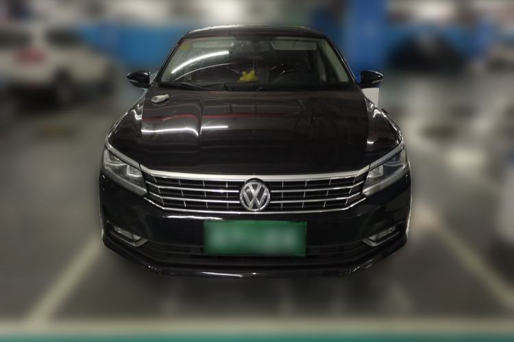 Used Volkswagen Passat 2017 330TSI DSG Luxury Edition Front