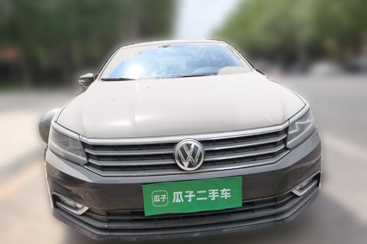 Used Volkswagen Passat 2017 280TSI DSG Luxury Edition Front