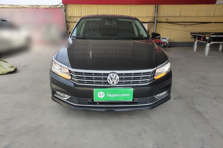 Used Volkswagen Passat 2017 330TSI DSG Luxury Edition Front