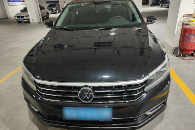 Used Volkswagen Passat 2017 330TSI DSG Luxury Edition Front