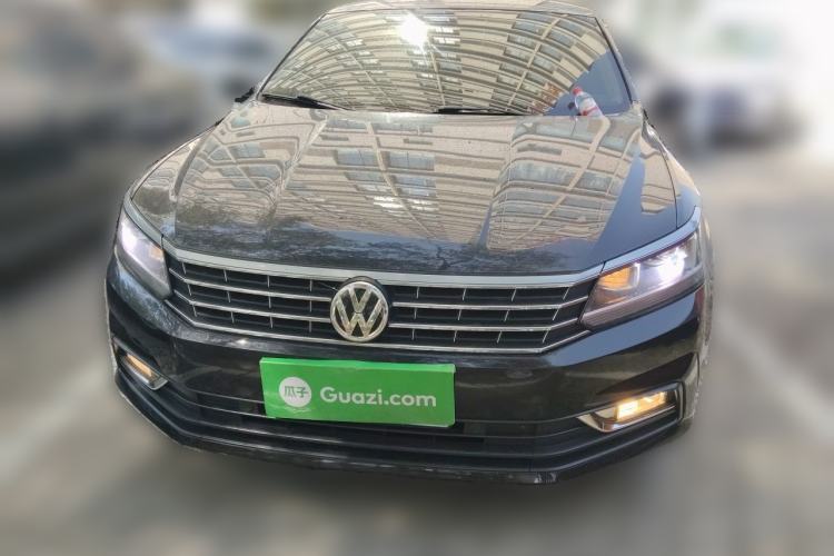 Used Volkswagen Passat 2017 330TSI DSG Luxury Edition Front